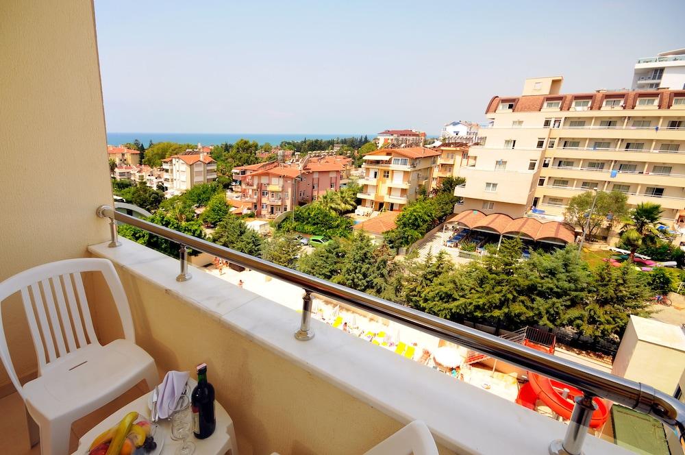 Sunbeach Hill Hotel 시데 외부 사진